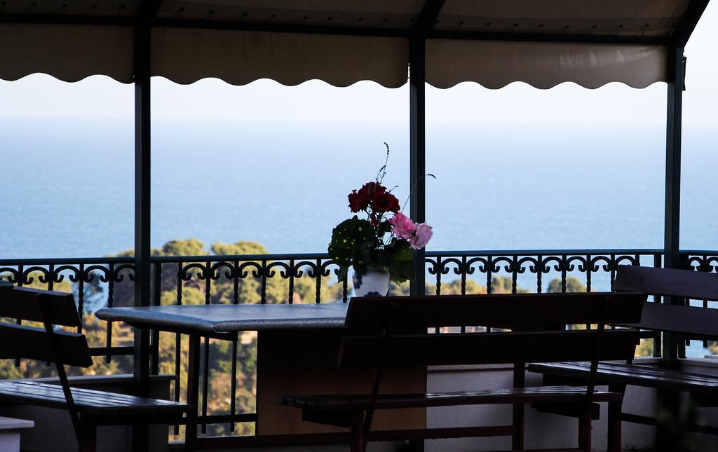 Apartments Aga Ulcinj Luaran gambar