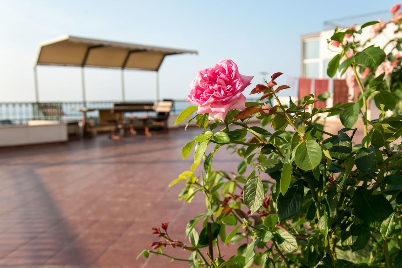 Apartments Aga Ulcinj Luaran gambar