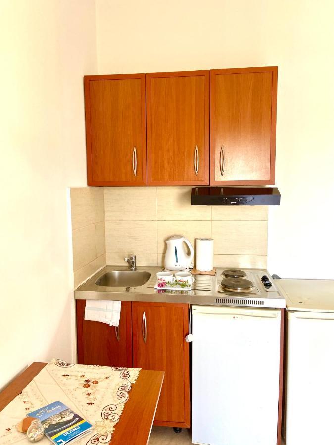 Apartments Aga Ulcinj Luaran gambar
